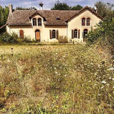 La Maison Sycomorette منزل للإقامة *